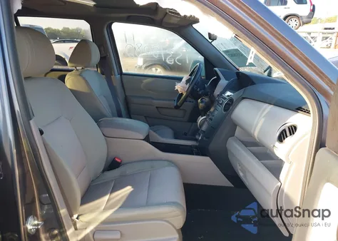 2015 Honda Pilot Se z USA, uszkodzony, nr VIN 5FNYF3H37FB032570